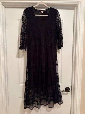 Reba Black Lace Maxi Dress
